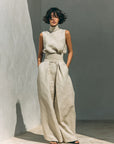 Flor™ | Minimalist set featuring a sleeveless blouse and wide-leg pants in cotton and linen for women