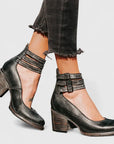 Janelis | Elegant Heels