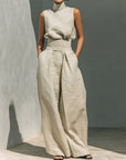 Flor™ | Minimalist set featuring a sleeveless blouse and wide-leg pants in cotton and linen for women
