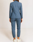 Beatrice | Modern Elegance in a Comfortable Suit