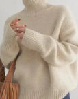 Amaya | Luxe Cashmere Turtleneck Sweater