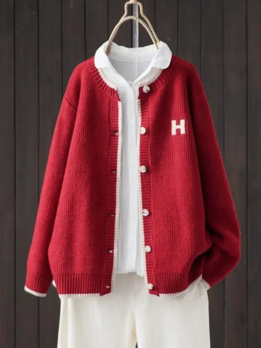 Helene | Classic Cardigan