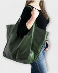 Olivia - Oversized Weekender Bag
