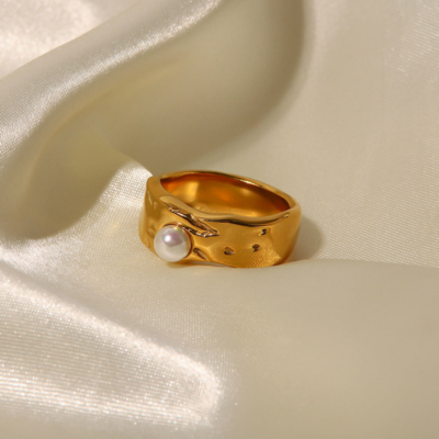 Sista Pearl Ring