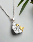 Elin - Necklace with dog-shaped pendant