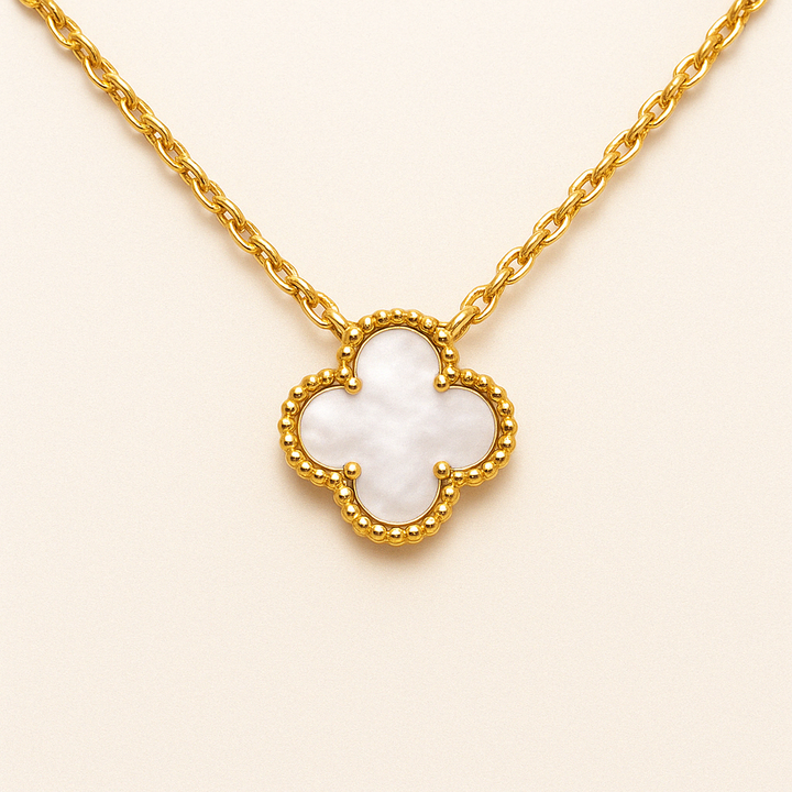 The Clover Necklace