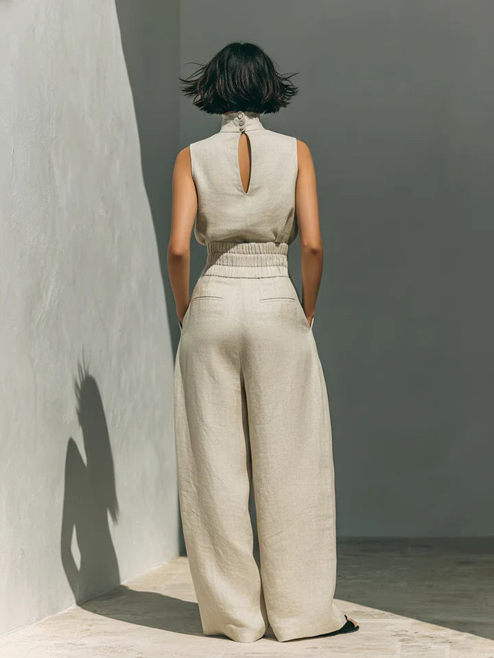 Flor™ | Minimalist set featuring a sleeveless blouse and wide-leg pants in cotton and linen for women