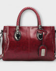 Olivia - Elegant Duffel Bag