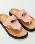 Cassy – Elegant Sandals with Ergonomic Comfort