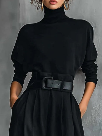 Martha | Black two-piece suit with high neck and regular waist