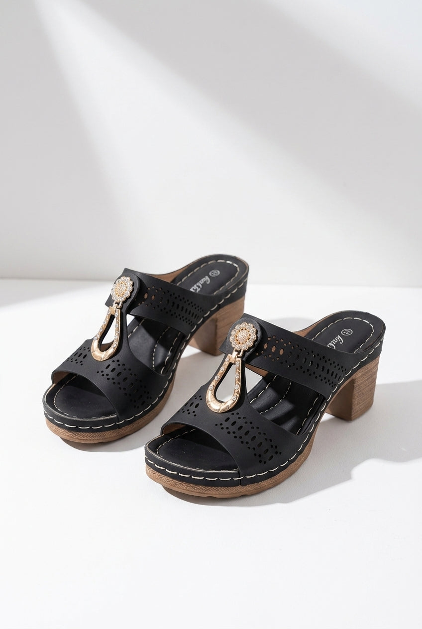 Stacy – Chic Orthopedic Sandals for Stylish Comfort