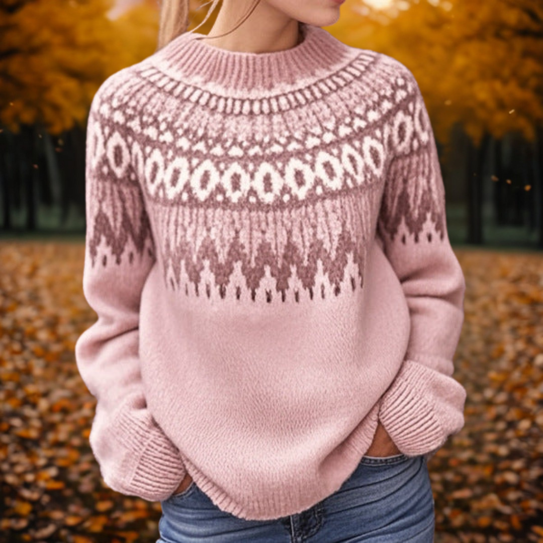 Allie - Festive Cozy Pullover